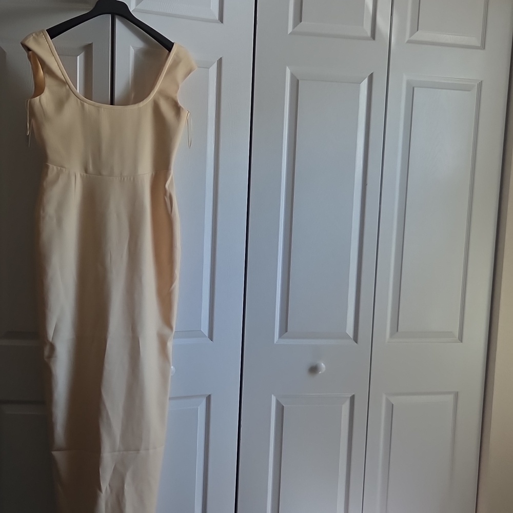 Brooke Gown By Sau Lee - Picture 7 of 7